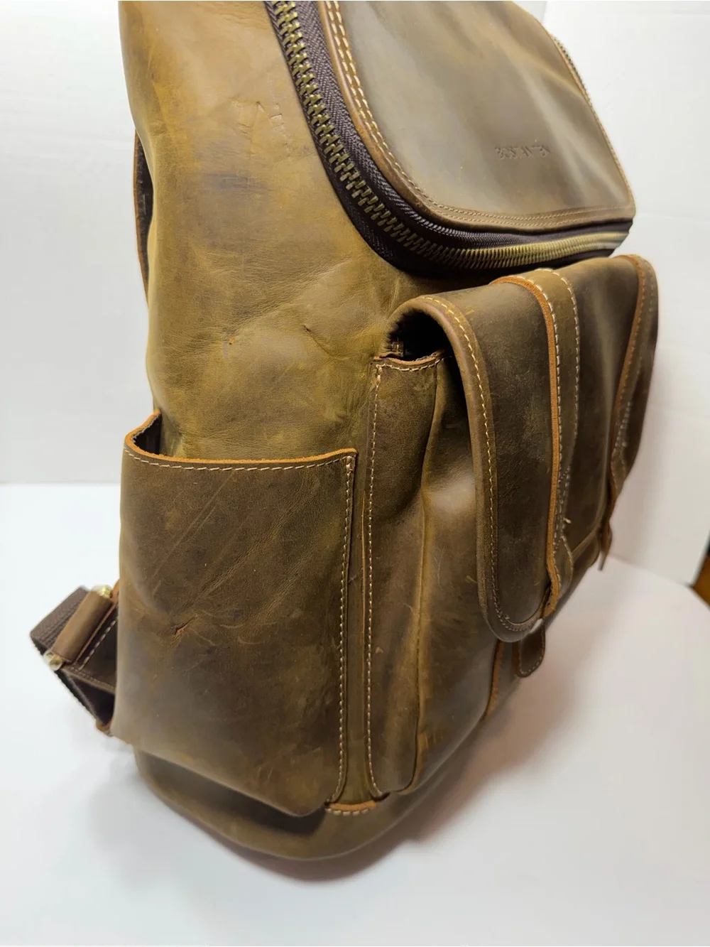 BOSTANTEN Vintage Laptop Backpack 15.6'' - Handcrafted Crazy Horse Leather $250